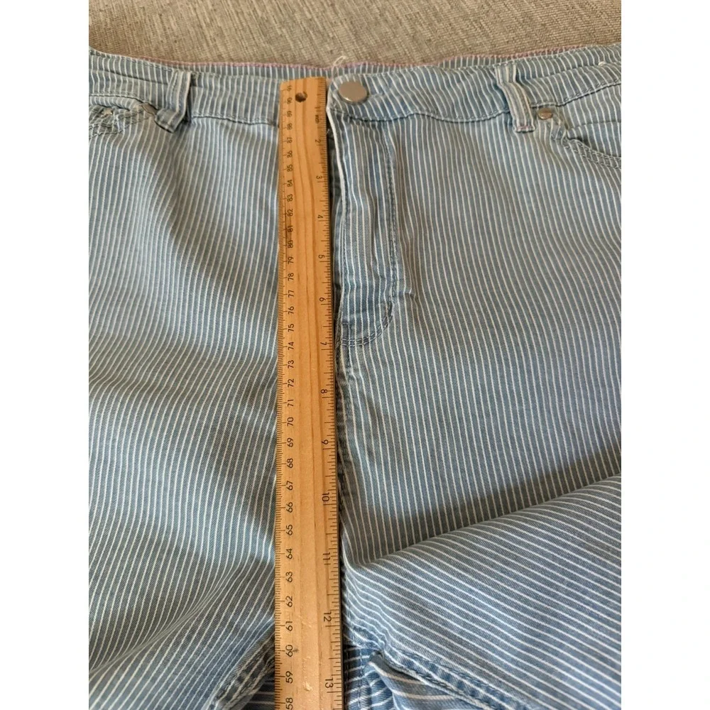 Joules shorts women